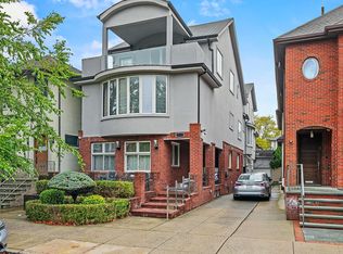 1405 E 7th St, Brooklyn, NY