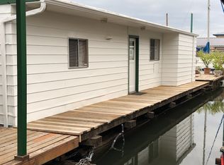 50350 Cowens Rd SLIP 2, Scappoose, OR 97056