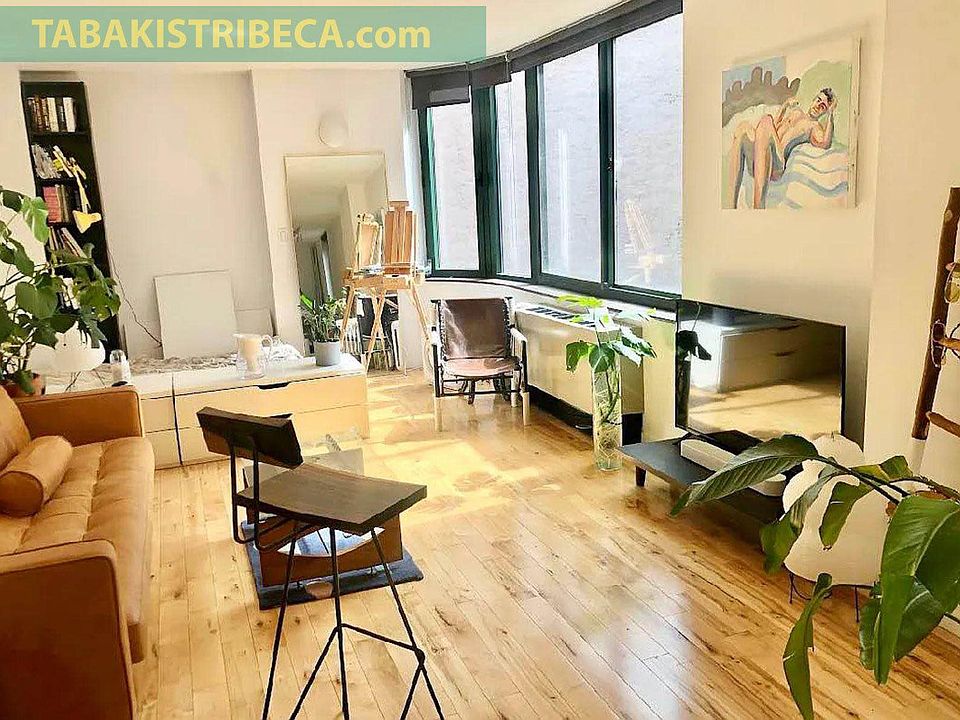 1st image of 275 Greenwich St APT 5P