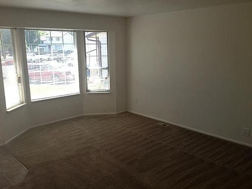 1st image of 4524 W Barrington Dr