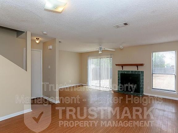 4th image of 4506A Lago Cir