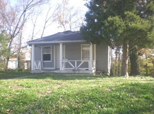 3109 Chelsea Ave, Kansas City, MO 64128