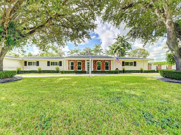 7740 SW 70th St, Miami, FL 33143