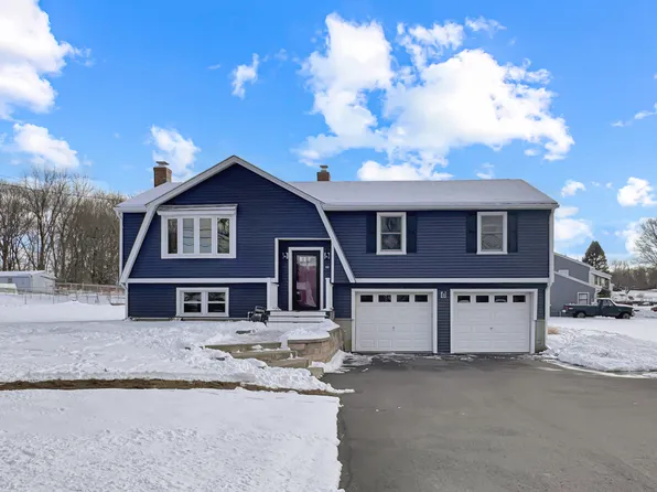 66 Roarke Road, North Haven, CT 06473