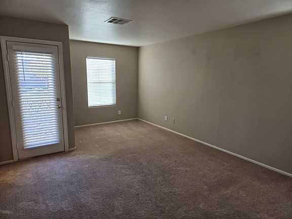5th image of 9276 Millikan Ave