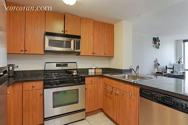 Rented by Corcoran | media 36