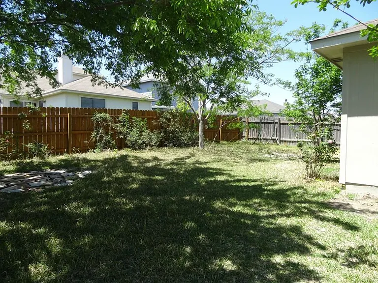 21000 Godolophin Ct — Photo 10
