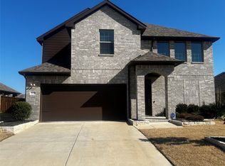 1128 Red Hawk Ln, Forney, TX 75126