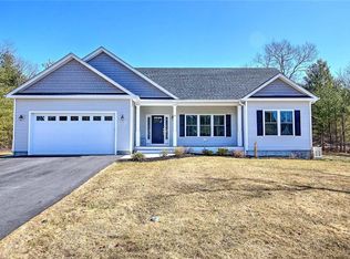 9 Cassidy Trl, Coventry, RI 02816