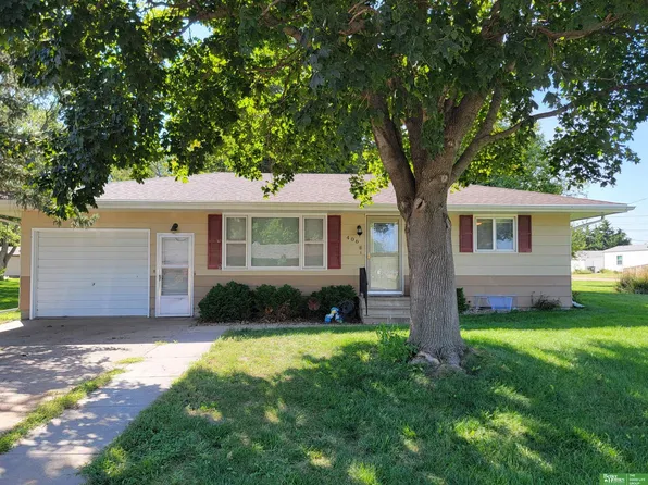 406 Gordon St, Waco, NE 68460