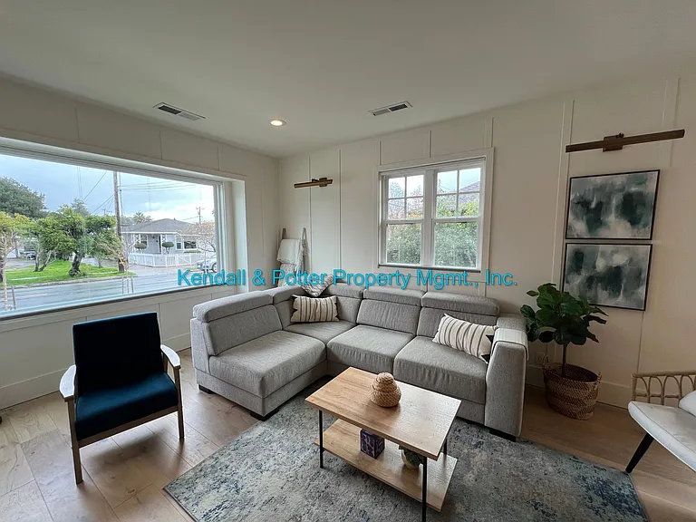 1411 Seabright Ave — Photo 25
