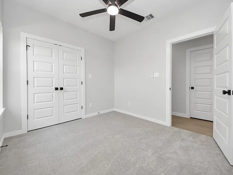 9824 Nedwald St — Photo 27