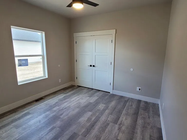 1134 Vista Ave — Photo 7