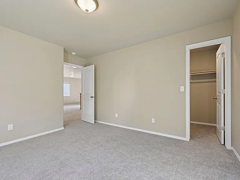 3617 Vineyard Cir — Photo 29