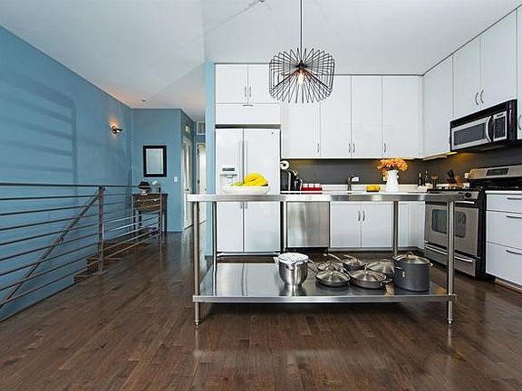 2nd image of 3788 Park Blvd Suite 6