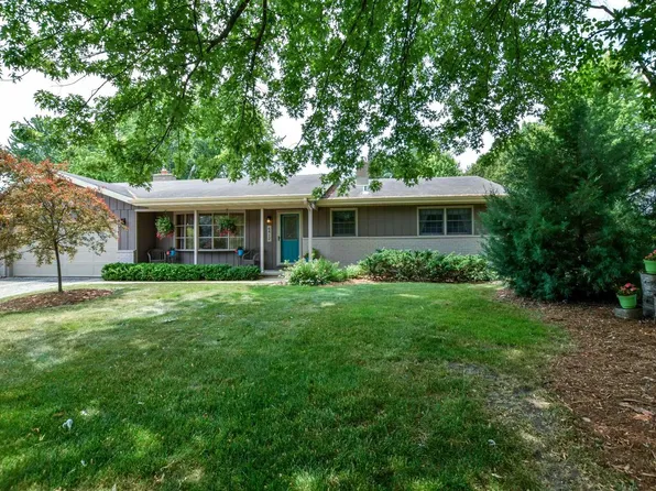 6412 Crestwood Circle, Mcfarland, WI 53558