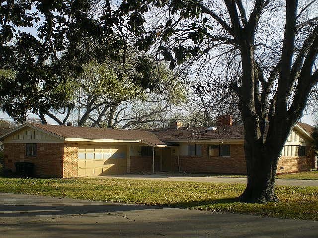 1st image of 5709 Wharton Dr