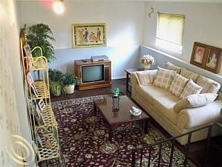 5th image of 23039 Belton St