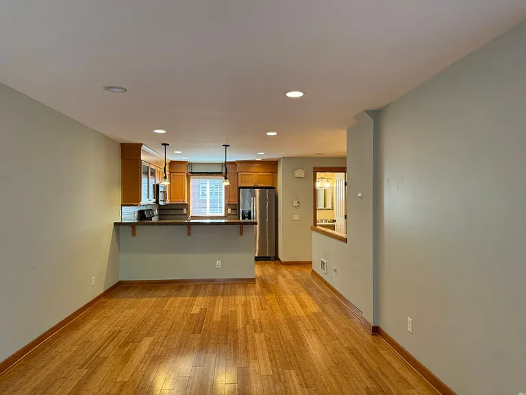 5218 Puget Blvd SW #C — Photo 5