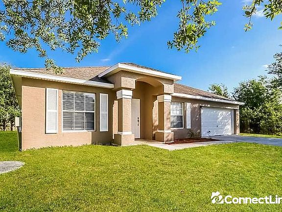 2nd image of 1201 SW Eleuthera Ave