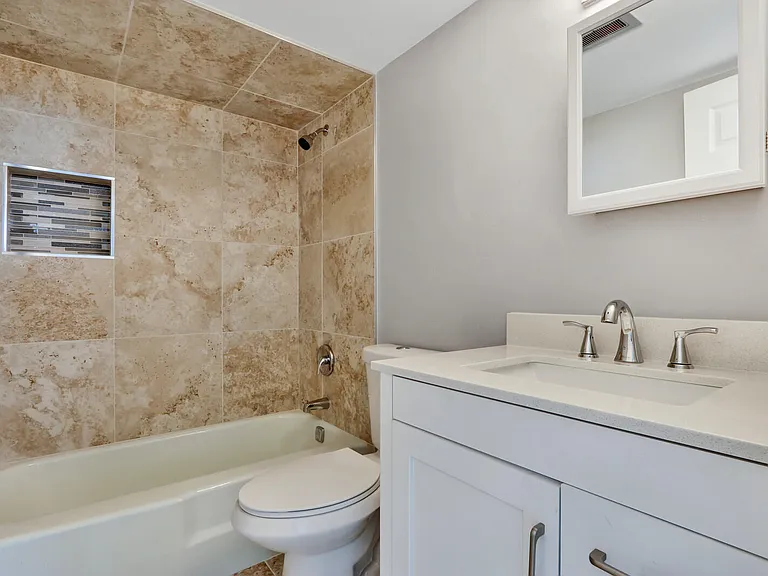 4500 N Federal Hwy #316B — Photo 13