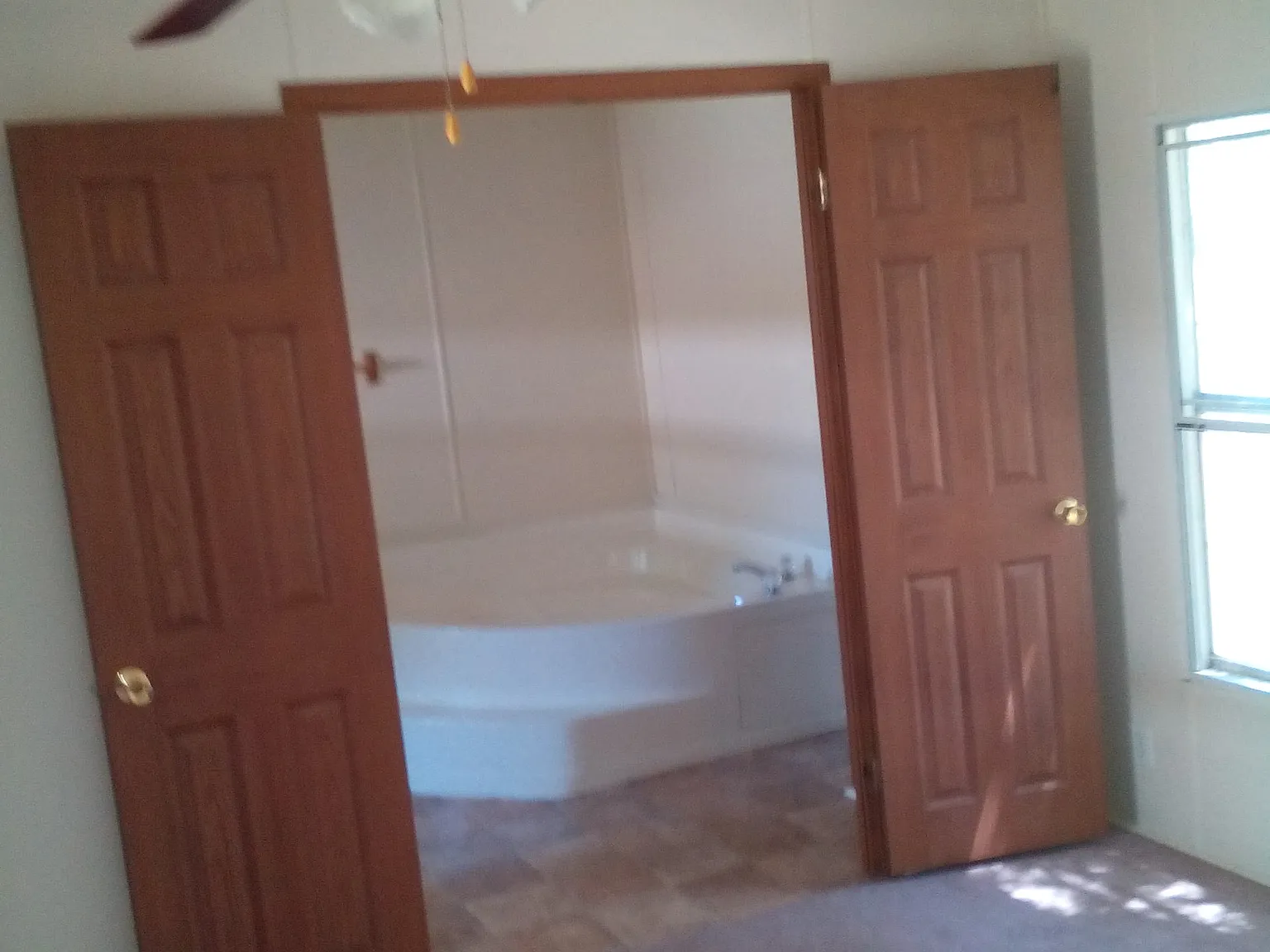 3 bed, 1280 sqft, $895 — Photo 3