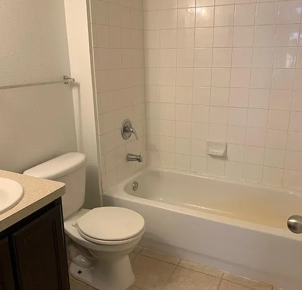 9817 Walnut St #210 — Photo 20