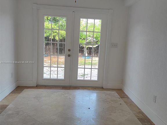 5th image of 18031 NW 52nd Ave