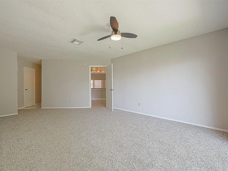 19510 Westhaven Dr — Photo 35