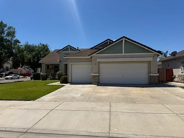3668 Waynesboro Dr — Photo 3