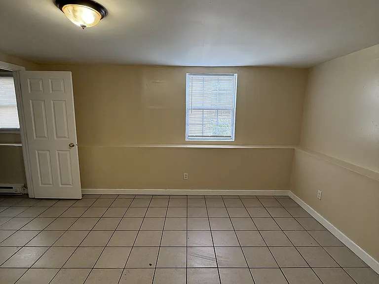15 Robart St #1 — Photo 17