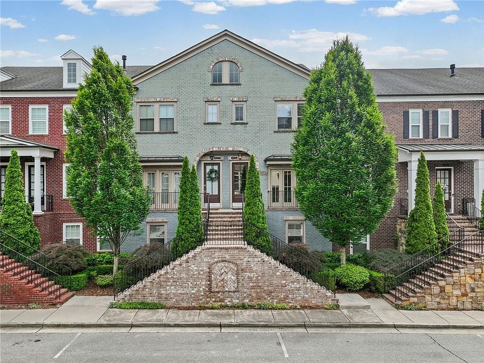1st image of 3615 Brookleigh Ln NE