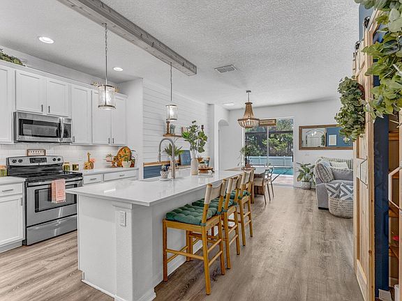 5th image of 1239 Cap Diville Ave