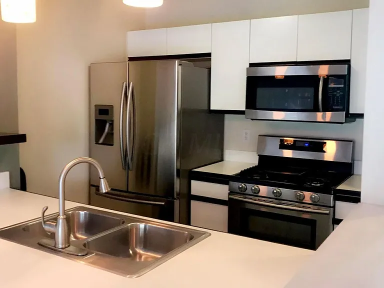 2015 Jasper Ln — Photo 9