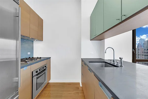 Rented by Engel & Völkers New York City | media 27