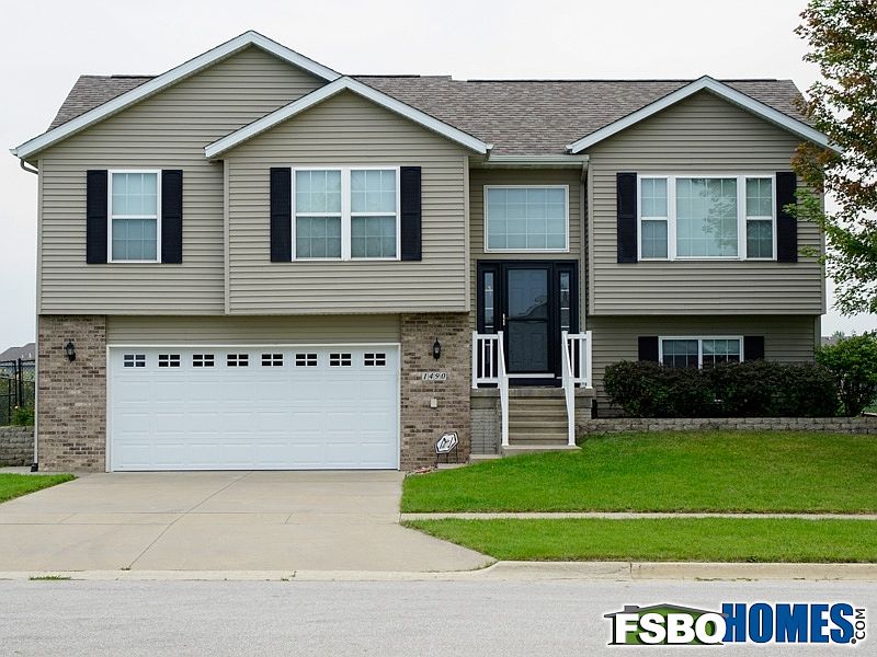 1st image of 1490 Antler Dr