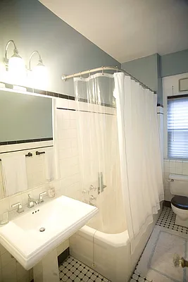 Sold by Stein-Perry | media 9