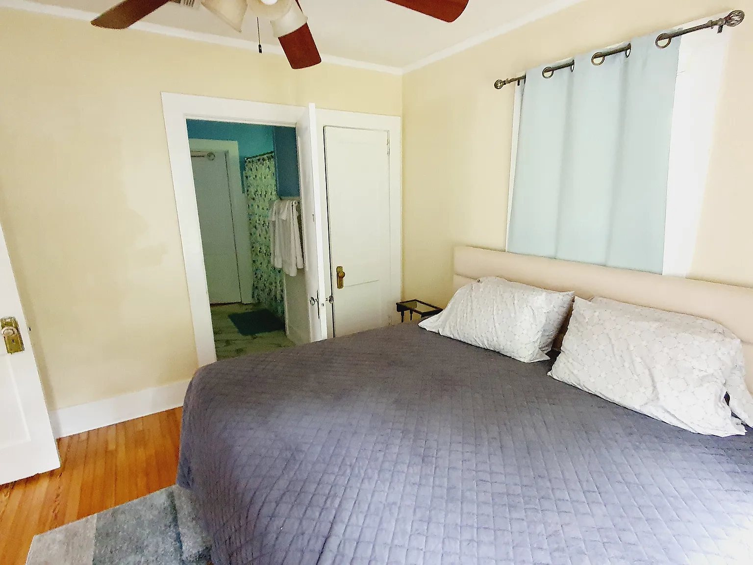 3 bed, 1152 sqft, $2,500 — Photo 2