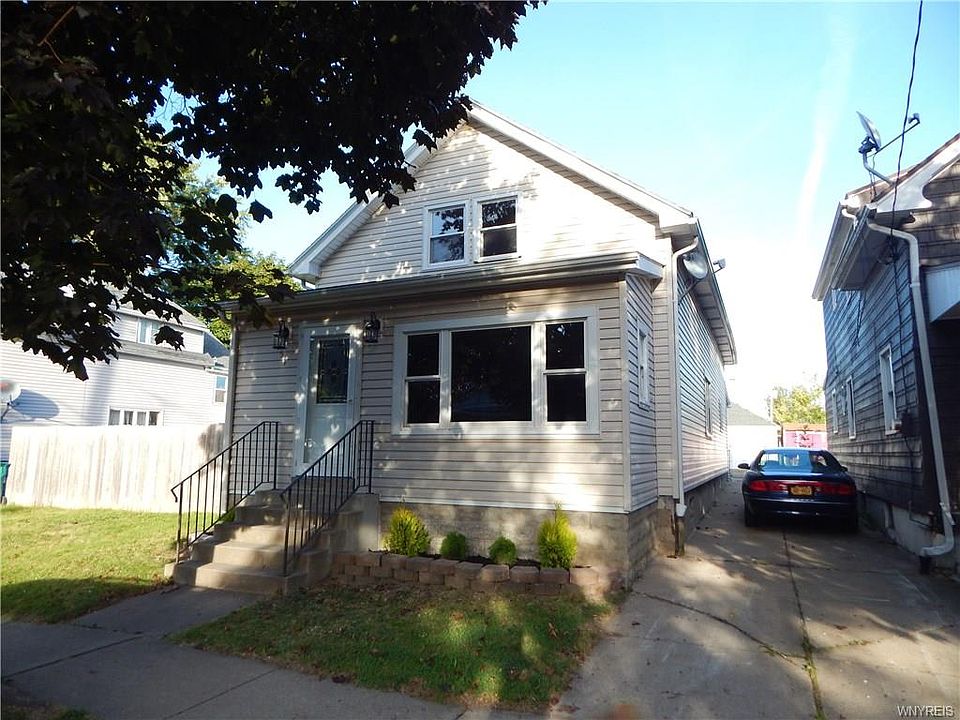 1st image of 151 Schiller St