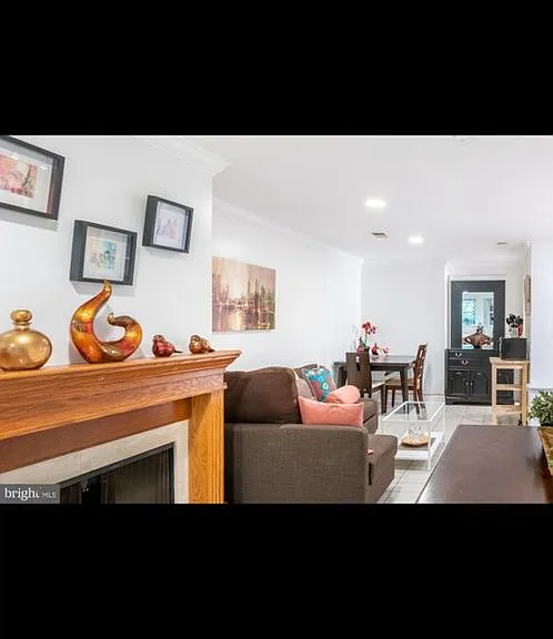 1835 Mintwood Pl NW #B — Photo 7