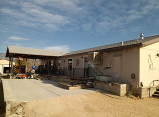 9621 Challis Rd, Apple Valley, CA 92308