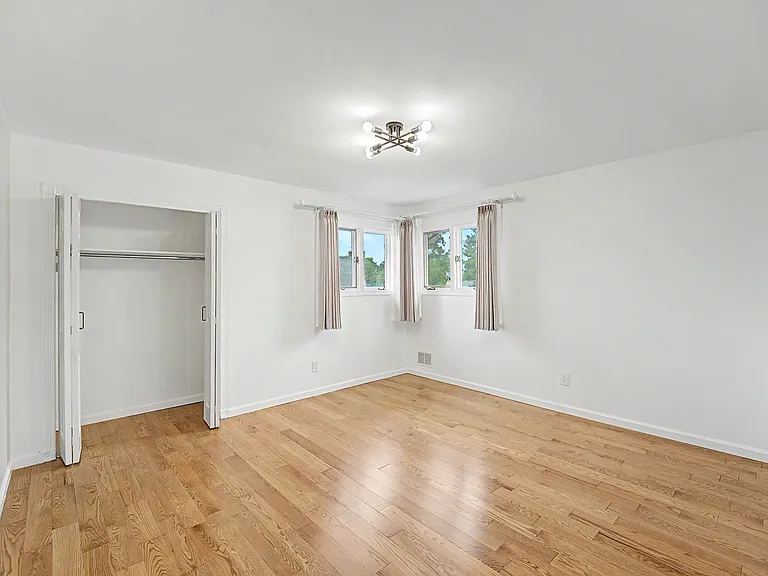 251-45 Van Zandt Ave #2 — Photo 15