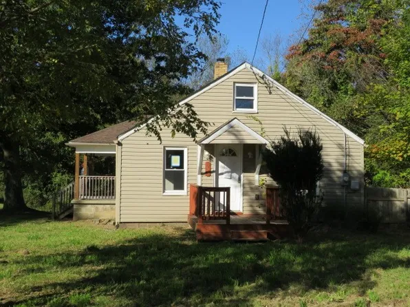 850 Barclay Hill Rd, Beaver, PA 15009