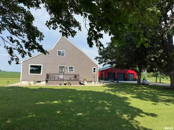 22953 Carter St, Petersburg, IL 62675