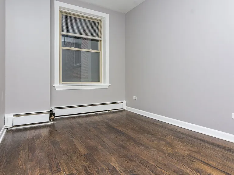 7130 S Jeffery Blvd — Photo 8