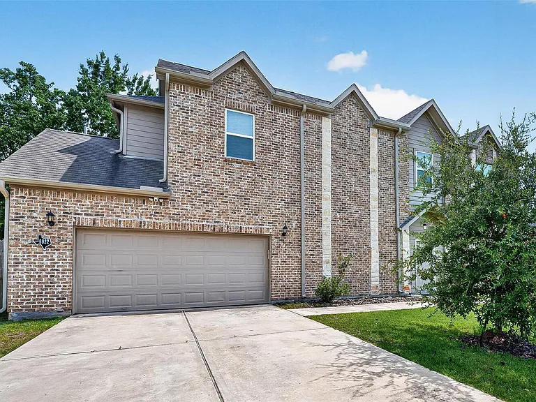 6022 Fite Rd — Photo 3