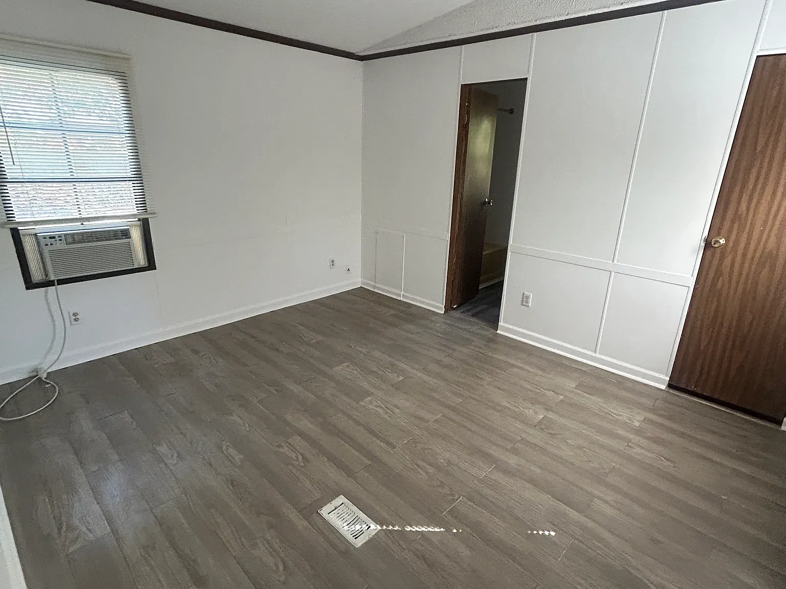 2 bed, 800 sqft, $800 — Photo 4