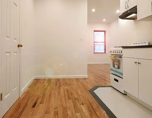 Rented by Union Square Property Management | media 17