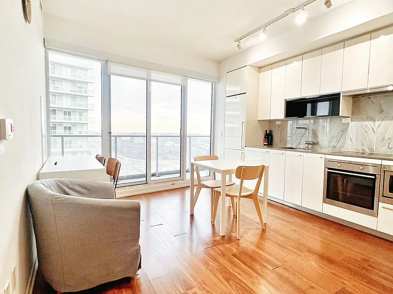 115 McMahon Dr #3507 — Photo 2