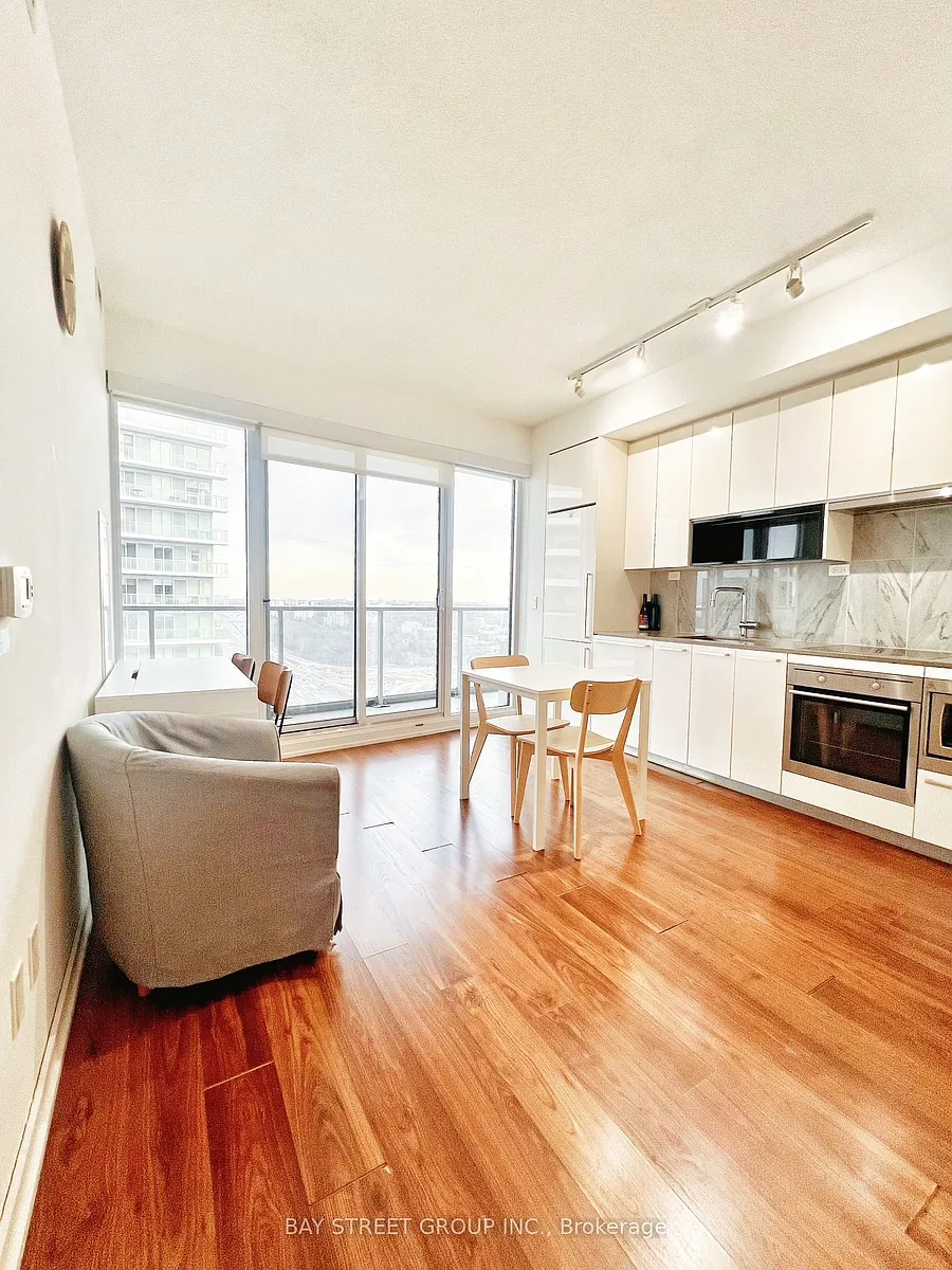 Building Photo - 115 McMahon Dr #3507